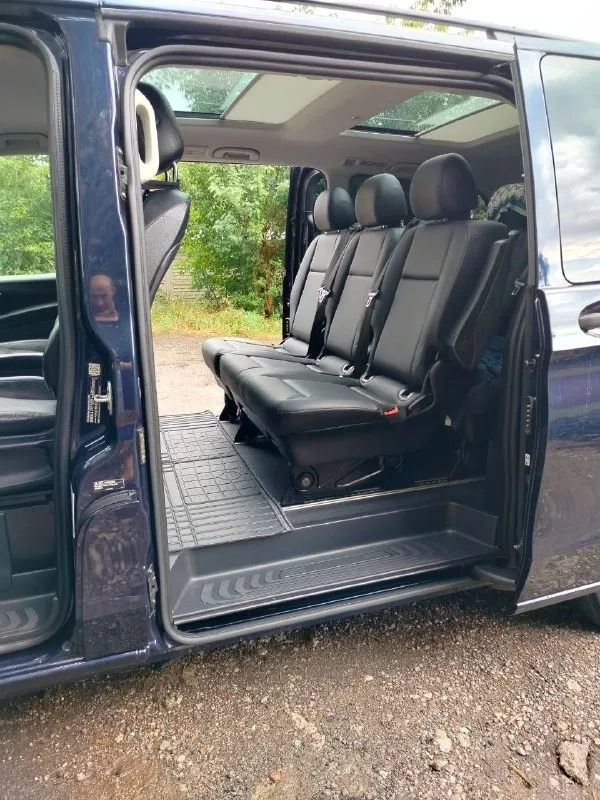 Год 2019. вито 119 в отличном состоянии объем 2.1 190 л. с. полный привод, автомат хорошая комплектация, всё кроме регулировки сидений вебаста заводская круиз удержание в полосе авто парковка, и многое другое ввезен из германии для себя в днр 1 собственник полное каско 77000 родного пробега. родной окрас любые проверки. город макеевка. в личку не писать, объявление не моё. цена 5.200.000 + торг при осмотре. по всем вопросам звонить по телефону: +7949330-40-37 📞 звоните: +7(949)3304037 - фотография - 3