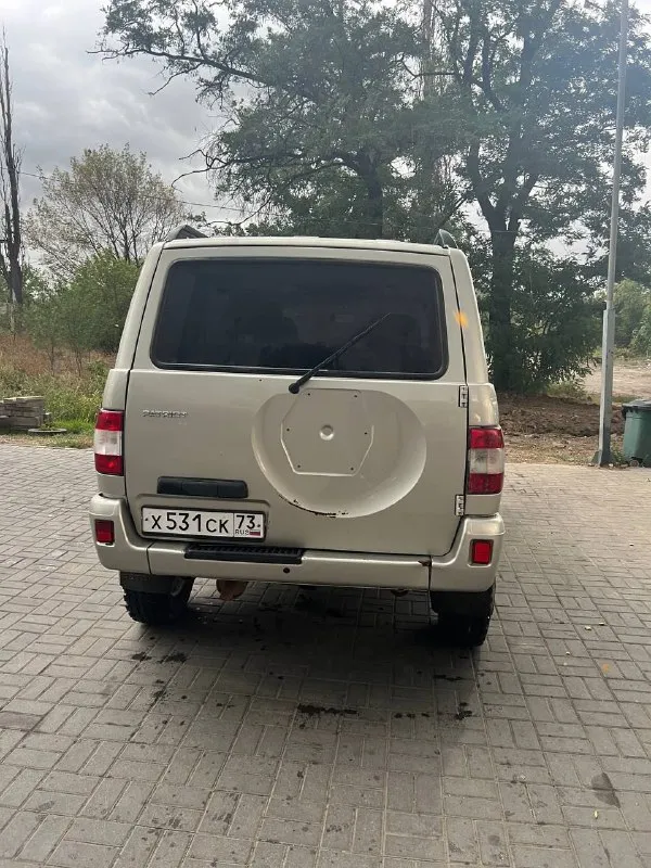 Продам уаз патриот 2011 г мощность 128. топливо бензин коробка механика состояния сел поехал цена 550 тел +79494639483 - фотография - 4