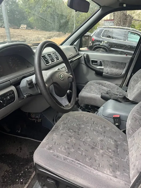 Продам уаз патриот 2011 г мощность 128. топливо бензин коробка механика состояния сел поехал цена 550 тел +79494639483 - фотография - 7