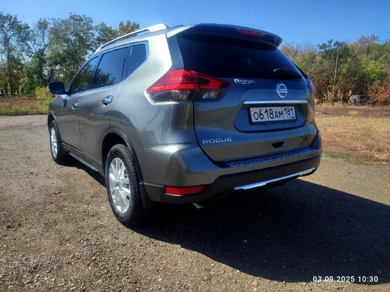 Продам nissan rogue. 2017 год выпуска, 2.5 цепной обычный двигатель(есть возможность установки гбо), 140 тыс. км пробега. в очень жирной комплектации: 4*4 полный привод, активный круиз, слепые зоны, подогрев сидений и руля, автозапуск заводской, андроид с навигацией и поменяны динамики, камеры 360' кругового обзора, smartfoot открывание багажника ногой, рейлинги, aeb оттормаживание перед препятствием. ..авто в очень хорошем состоянии, полностью обслужен и не требует вложений. два комплекта резины. один хозяин в птс. цена 1.880 торг 📞 звоните: +7(949)4246912 - фотография - 5