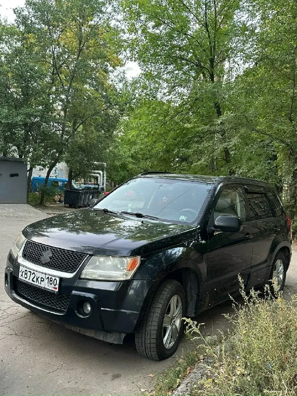 Suzuki 2008 год 2.8 акпп на полном ходу, нужно обслуживать ходовую, по кузову есть дефекты (не критично), больше расскажу по телефону, цена 550т. р торг +79495256647 донецк 📞 звоните: +7(949)5256647 - фотография - 2