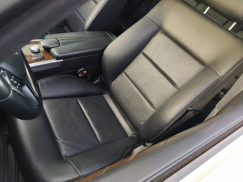 Продам mercedes-benz e-class. автомобиль в идеальном состоянии, весь в заводском окрасе. стёкла, включая лобовое заводские! один хозяин в птс, не пригон! 2.0 турбо, 7-ми ступенчатый автомат. 2015 год выпуска, пробег 108 000 км. двигатель, коробка, ходовая в отличном состоянии, никаких вложений не требуют! 2 комплекта колёс, 2 ключа и сервисная книжка прилагается. я хозяин, переоформление без проблем! автомобиль находится в старобешево. цена 2 750 000 рублей. за более подробной информацией обращаться по телефону: +7 (949) 524-94-12. 📞 звоните: +7(949)5249412 - фотография - 7