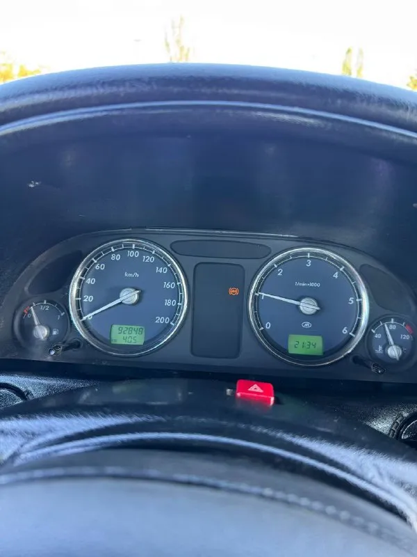 🦌 газ 31105 💰цена: 150 000р 🏢город: мариуполь 📅год выпуска: 2005 🧾пробег: 92 848 км. ⚙️двигатель: 2.3 ⛽топливо: бензин ⚙️кпп: механика 📞телефон: +7-949-727-41-51 +7-989-263-55-56 +7-949-551-91-52 💾 описание: рабочая лошадка на полном уверенном ходу. кузов крепкий. двигатель 406 инжектор без потеков и расхода масла, родной пробег 93т. км. кпп и сцепление без нареканий. гидроусилитель руля, литые диски на хорошей резине, фаркоп, электростекла. днр учет, возможно переоформление. улица шевченко 269 - фотография - 10