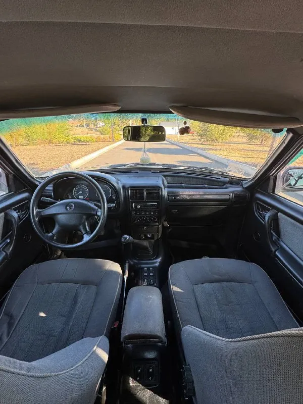 🦌 газ 31105 💰цена: 150 000р 🏢город: мариуполь 📅год выпуска: 2005 🧾пробег: 92 848 км. ⚙️двигатель: 2.3 ⛽топливо: бензин ⚙️кпп: механика 📞телефон: +7-949-727-41-51 +7-989-263-55-56 +7-949-551-91-52 💾 описание: рабочая лошадка на полном уверенном ходу. кузов крепкий. двигатель 406 инжектор без потеков и расхода масла, родной пробег 93т. км. кпп и сцепление без нареканий. гидроусилитель руля, литые диски на хорошей резине, фаркоп, электростекла. днр учет, возможно переоформление. улица шевченко 269 - фотография - 8