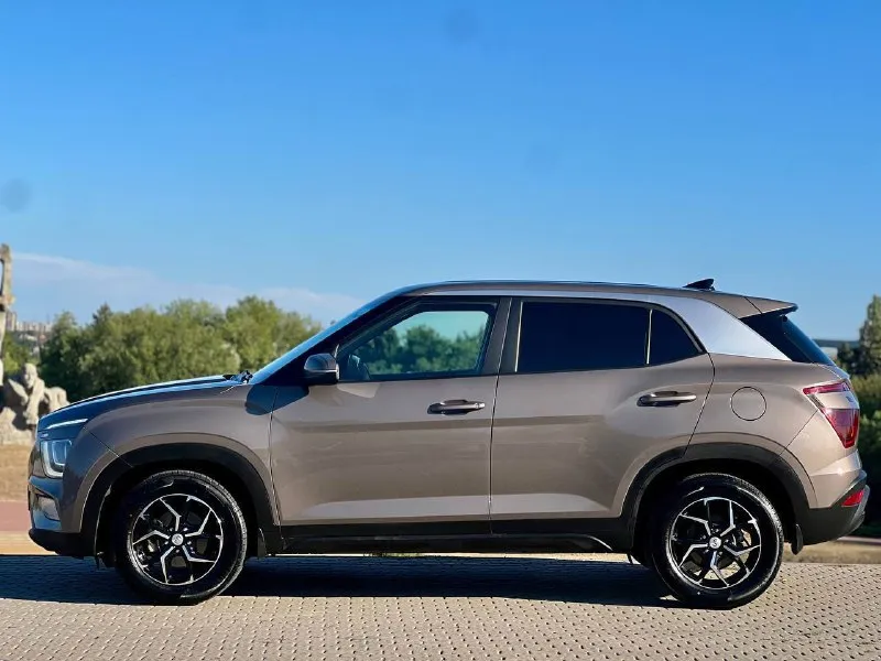 Продам hyundai creta год:2021 пообег:127.000км мотр:1.6 коробка:автомат цена:2.120.000₽ номер: +7 (949) 808-10-85 +79094223948 авто в превосходном состоянии вложений не требует сел и поехал, ходовая часть в идеальном состоянии, мотор и коробка работают как часы! резина новая диски тоже придают автомобилю очень шикарный вид! автотека вся зеленая таких крет на рынке очень мало! больше информации по телефону - фотография - 3
