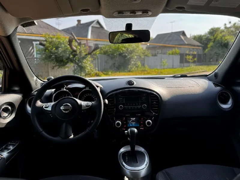 Nissan juke‼️ год выпуска -2013 пробег- 128 т км двигатель -1.6 кпп- автомат ✅ 1 хозяин ✅ без дтп ✅ оригинальный пробег ✅ гаражное хранение. автомобиль в идеальном состоянии, мотор, кпп, ходовая работаю без нареканий, работает всё что есть в автомобиле, документы в полном порядке. комплектация: abs электро стекла -4 шт электро зеркала подогрев зеркал подогрев сидений подогрев заднего стекла подогрев переднего стекла камера заднего вида кондиционер ( работает ) usb aux bluetooth автомобиль в донецке резина в подарок 🎁 цена 950 000 руб. телефон +7 949 50 999 58 📞 звоните: +7(949)5099958 - фотография - 10