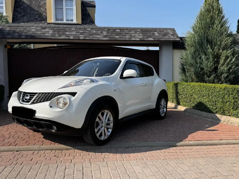 Nissan juke‼️ год выпуска -2013 пробег- 128 т км двигатель -1.6 кпп- автомат ✅ 1 хозяин ✅ без дтп ✅ оригинальный пробег ✅ гаражное хранение. автомобиль в идеальном состоянии, мотор, кпп, ходовая работаю без нареканий, работает всё что есть в автомобиле, документы в полном порядке. комплектация: abs электро стекла -4 шт электро зеркала подогрев зеркал подогрев сидений подогрев заднего стекла подогрев переднего стекла камера заднего вида кондиционер ( работает ) usb aux bluetooth автомобиль в донецке резина в подарок 🎁 цена 950 000 руб. телефон +7 949 50 999 58 📞 звоните: +7(949)5099958 - фотография - 2