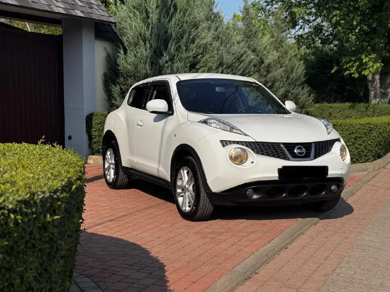 Nissan juke‼️ год выпуска -2013 пробег- 128 т км двигатель -1.6 кпп- автомат ✅ 1 хозяин ✅ без дтп ✅ оригинальный пробег ✅ гаражное хранение. автомобиль в идеальном состоянии, мотор, кпп, ходовая работаю без нареканий, работает всё что есть в автомобиле, документы в полном порядке. комплектация: abs электро стекла -4 шт электро зеркала подогрев зеркал подогрев сидений подогрев заднего стекла подогрев переднего стекла камера заднего вида кондиционер ( работает ) usb aux bluetooth автомобиль в донецке резина в подарок 🎁 цена 950 000 руб. телефон +7 949 50 999 58 📞 звоните: +7(949)5099958 - фотография - 4