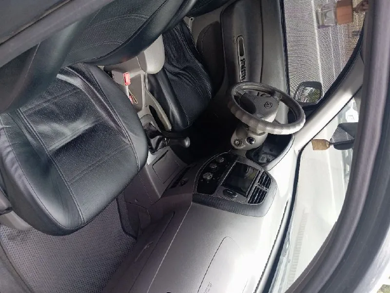 Продам чери тигго т11, 2008 года с пробегом 220000 с двигателем 1.8. стоит газ евро-4. люк работает. двигатель без нареканий. ходовку поменял 2000 км назад. есть резина зима на дисках, лето на тоже. цена 500000. торг уместен. всё светит. все кнопки работают. стоит авторегистратор запись видется спереди и сзади одновременно, стоит камера заднего хода. +79493834112 📞 звоните: +7(949)3834112 - фотография - 7