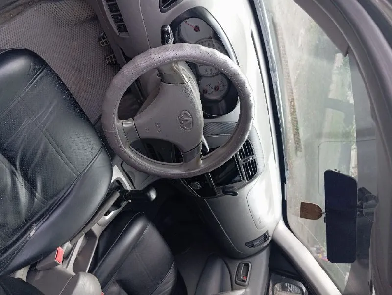 Продам чери тигго т11, 2008 года с пробегом 220000 с двигателем 1.8. стоит газ евро-4. люк работает. двигатель без нареканий. ходовку поменял 2000 км назад. есть резина зима на дисках, лето на тоже. цена 500000. торг уместен. всё светит. все кнопки работают. стоит авторегистратор запись видется спереди и сзади одновременно, стоит камера заднего хода. +79493834112 📞 звоните: +7(949)3834112 - фотография - 8