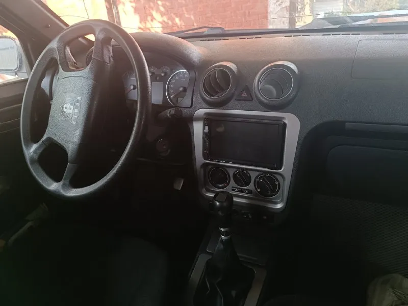 Geely ck 2012 года. коробка мкпп. мотор 1,5 л. автомобиль на полном ходу. пробег чуть более 190. вся в заводском окрасе (кроме 2 элементов - бампера и капота). поменяна вся передняя подвеска. в августе было заменено сцепление, соответственно машина мягко и плавно переключает передачи (тогда же в коробке было заменено масло). имеется 2 стеклоподъёмника, а также двухдиновая магнитола с gps и возможностью подключиться к интернету, боковые зеркала с электрорегулировкой и подогревом. очень экономный расход бензина. хорошо держит дорогу при поворотах, а также при быстрой езде очень устойчива на дороге мотор легко запускается, плавно работает на холостых оборотах, почти бесшумный. недавно были заменены бронепровода, а также свечи зажигания, куплена новая катушка зажигания. продажа в связи с ненадобностью, так как куплен другой автомобиль полностью готова к переоформлению (стоит на российском учете), документация в норме ( я первый владелец по российскому птс, на автомобиле не 📞 звоните: +7(949)3719018 - фотография - 5