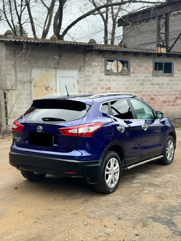 Nissan qashqai 💶 цена: 1 390 000 (обоснованный торг) 📮 город: донецк 🚘 марка / модель: qashqai 📅 год выпуска: 2014 📊 пробег: 124000 км ⛽ двигатель (тип, объем, мощность): 2.0 🔧 тип кпп: автоматическая 📝 описание: у машины отличное технической состояние, вложений авто не требует, имеются два ключа, сервисные книжки, сигнализация. салон чистый, без потертостей, подогрев и охлаждение подстаканников, климат-контроль, камера заднего вида. ☎ контактный телефон: +7949-311-42-59 +7949-317-30-89 📞 звоните: +7(949)3114259 - фотография - 3