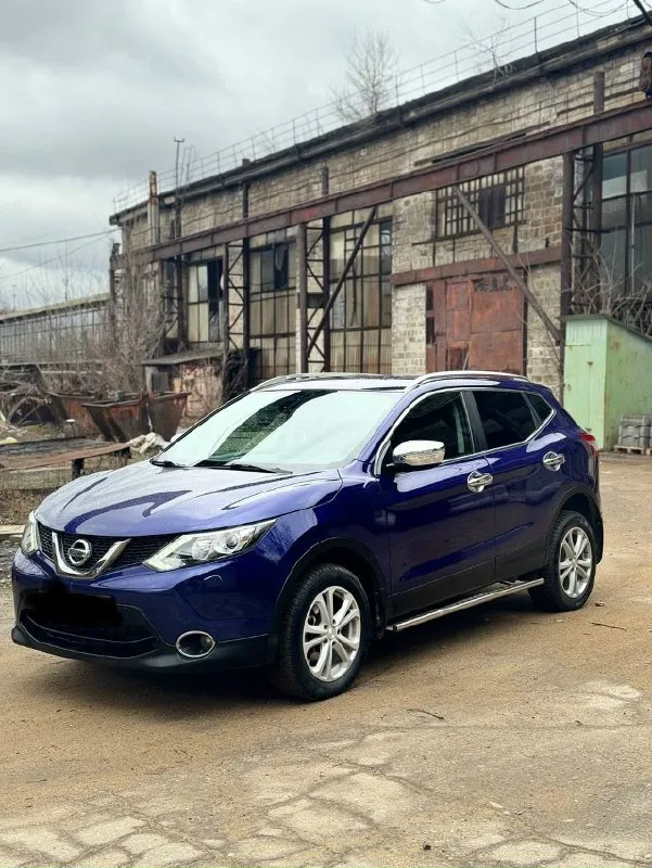 Nissan qashqai 💶 цена: 1 390 000 (обоснованный торг) 📮 город: донецк 🚘 марка / модель: qashqai 📅 год выпуска: 2014 📊 пробег: 124000 км ⛽ двигатель (тип, объем, мощность): 2.0 🔧 тип кпп: автоматическая 📝 описание: у машины отличное технической состояние, вложений авто не требует, имеются два ключа, сервисные книжки, сигнализация. салон чистый, без потертостей, подогрев и охлаждение подстаканников, климат-контроль, камера заднего вида. ☎ контактный телефон: +7949-311-42-59 +7949-317-30-89 📞 звоните: +7(949)3114259 - фотография - 7