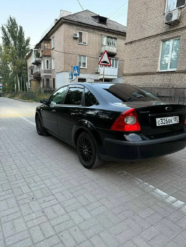 Продам ford фокус 2 2006 во владении год, я владелец объём 1.8 -коробка mtx-75 от 2.0л версии -полный кап ремонт двигателя, гильзы, поршня, проточка, цепи грм и тд. (250к) -салон в хорошем состоянии -новая рулевая рейка -полностью обслуженная подвеска -новые диски, новая летняя резина pirelli (80к) -громкая музыка + саб 12 800w (мафон с музыкой около 100к) лкп требует внимания, без гнили, без дыр делал для себя, денег не жалел продажа связанна с покупкой нового авто +79494564340 данил 📞 звоните: +7(949)4564340 - фотография - 7