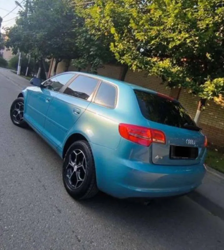 Audi a3 sportback (8pa) 1.6 атмосфера рестайлинг ! 2010 год ! пробег 117000 т. км. родного пробега без рыжиков. пoлноcтью в родном окраске! все стёкла оригинальные включая лобовое! 2 ключа 2 комплекта резины opигинальный пробег! очень редкий цвет в данном кузове. возможен обмен на ваше авто с доплатой. +79495098589 +79150131010 whatsapp, telegram цена 970.000 осмотр донецк. - фотография - 5