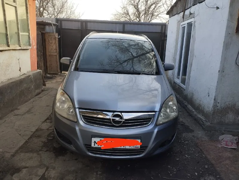 Автор: [ продаю opel zafira 1.6 бензин, на механике, ( opel зафира) 2008 год, 7-местный, стеклоподъе... - фотография