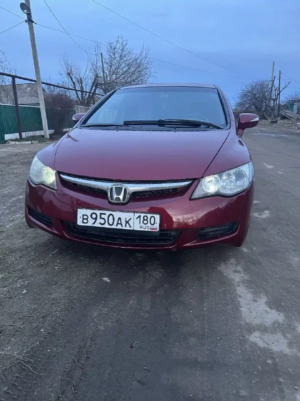 Honda civic 2007 г. ; 1.8 (атмосферный двигатель); японская сборка; собственник, продажа с полным пе... - фотография
