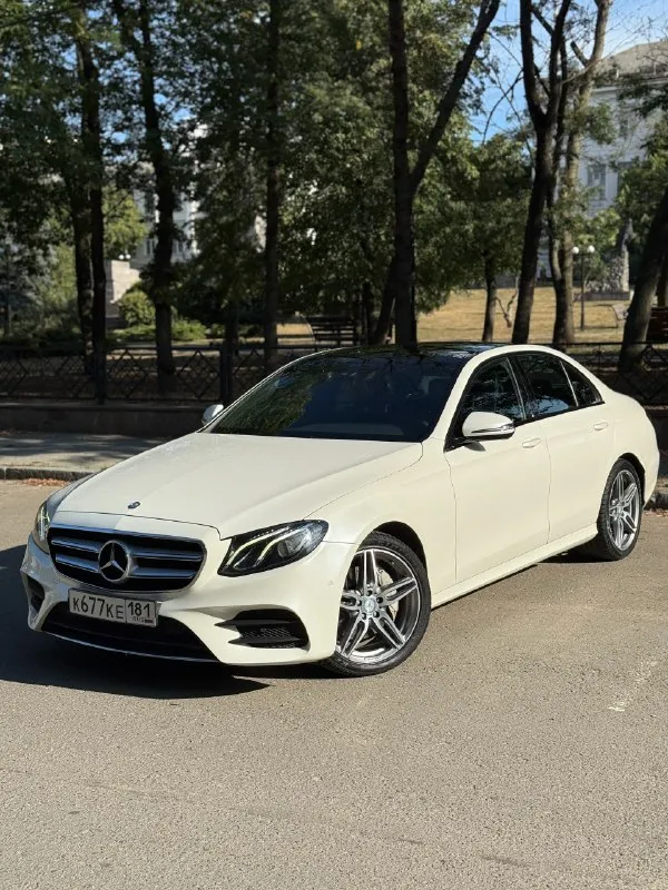 Mercedes e200 w213 4matic 2016 год 2.0 турбо бензин полный привод автомат пробег: 163000км авто в хо... - фотография