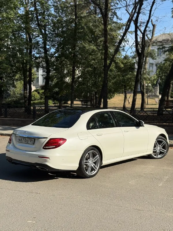 Mercedes e200 w213 4matic 2016 год 2.0 турбо бензин полный привод автомат пробег: 163000км авто в хорошем состоянии. обслужена. amg пакет, панорама, память сидений, carplay, 2 ключа. цена 2.8🍋 возможен обмен г. луганск тел. +79591917710 📞 звоните: +7(959)1917710 - фотография - 4