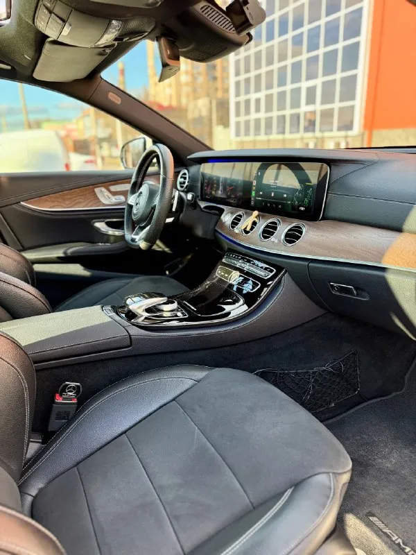 Mercedes e200 w213 4matic 2016 год 2.0 турбо бензин полный привод автомат пробег: 163000км авто в хорошем состоянии. обслужена. amg пакет, панорама, память сидений, carplay, 2 ключа. цена 2.8🍋 возможен обмен г. луганск тел. +79591917710 📞 звоните: +7(959)1917710 - фотография - 6