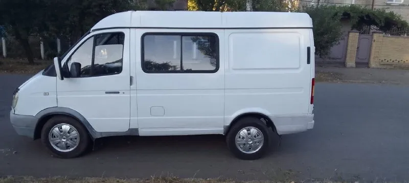 Продам автомобиль! газ соболь 2004г. газ/бензин! автомобиль в отличном техническом и внешнем состоянии! 2 хозяина! в одних руках с 2007г. мотор 405 инжектор! работает как положено! не троит не дымит, масло не расходует! по коробке передач и ходовой части все отлично! автомобиль абсолютно без вложений завел и поехал на любое расстояние! кузов целый! не ржавый и не гнилой! рама и все силовые части конструкции целые! салон чистый и опрятный! документы чистые, без штрафов/запретов и прочего! цена 515.000т торг после осмотра! тел: +7 (949) 426-74-93, плохая связь, дозваниваетесь! или же пишите/звоните на telegram: +7 905 496 0638. 📞 звоните: +7(949)4267493 - фотография - 5