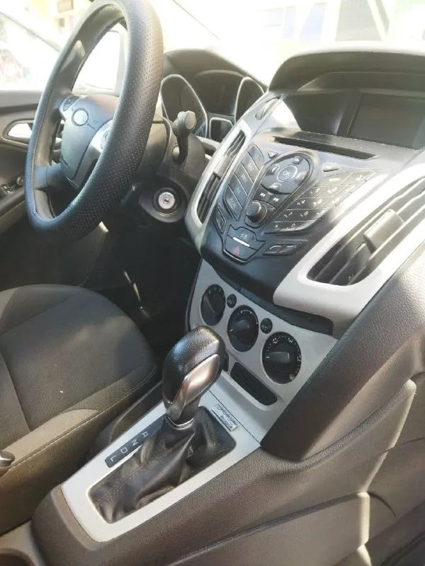 Продам ford focus -3 (2012 год) автомат полная комплектация пробег родной-230тыс. км объем -2 литра 150л. с. состояние -отличное владелец -один осмотр -донецк цена -600 т. р. +79493702810 +79494079004 - фотография - 5