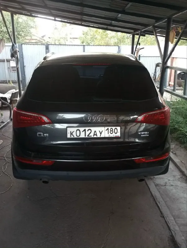 Продам audi q 5.2010 г. машина в хорошем состоянии. поменяны цепи грм, новые форсунки и сцепление. акб тоже новый. обслужена. масла поменяны. я собственник, не перекуп. продается в связи с жизненной необходимостью. машина хорошей комплектации. подробности по +7949 5115443. цена 1600 000 📞 звоните: +7(949)5115443 - фотография - 2