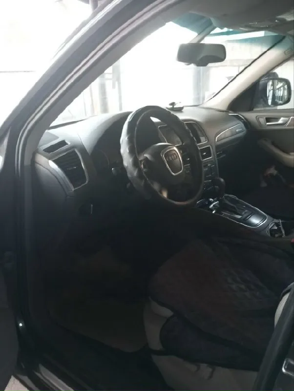 Продам audi q 5.2010 г. машина в хорошем состоянии. поменяны цепи грм, новые форсунки и сцепление. акб тоже новый. обслужена. масла поменяны. я собственник, не перекуп. продается в связи с жизненной необходимостью. машина хорошей комплектации. подробности по +7949 5115443. цена 1600 000 📞 звоните: +7(949)5115443 - фотография - 4