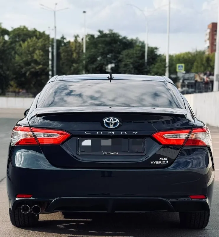 Продам отличный семейный автомобиль. полностью обслужен toyota camry 70 hybrid цена-2.650.000 год-2019 -2.5 hybrid коробка-автомат привод-передний пробег-145.000km +79493086555 📲 tg: альбина 📞 звоните: +7(949)3086555 - фотография - 4