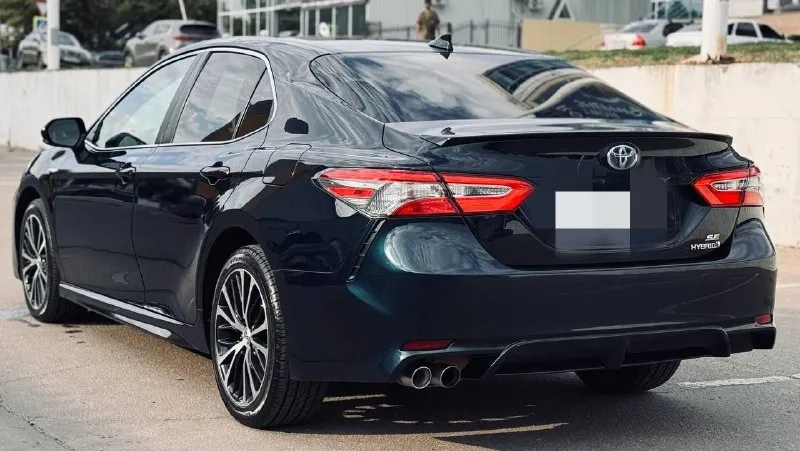 Продам отличный семейный автомобиль. полностью обслужен toyota camry 70 hybrid цена-2.650.000 год-2019 -2.5 hybrid коробка-автомат привод-передний пробег-145.000km +79493086555 📲 tg: альбина 📞 звоните: +7(949)3086555 - фотография - 6