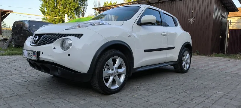 Nissan juke 2012 г. в. пробег 177 т. км. машина приобретена в донецке. один владелиц. первая регистрация 09.11.2012. учёт украинский и днр. продажа от собственника. состояние авто на твёрдую 4+. масла в двигатели и коробки менялись всегда вовремя. не троит. не дымит. коробка работает хорошо. по ходовой все хорошо. камера заднего вида. парктроник. mul-tlock. музыка штатная, но хорошая. цена 1 миллион 150 тысяч рублей + хороший торг. находится: донецк, рядом с ждановской развилкой. все вопросы по +79490467330 (миранда) 📞 звоните: +7(949)0467330 - фотография - 2