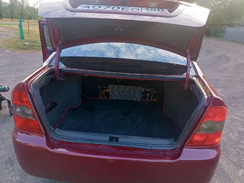 Продам geely ck 2008 г. в., бензин/газ, (газовое оборудование снято по ненадобности, оборудование отдам вместе с машиной), машина в отличном состоянии, на ходу, пробег 120 т. , мотор 1,5. по комплектации 4 электростеклоподъемника, кондиционер, гур, регулировка руля по высоте, камера заднего вида, магнитофон + усилитель, штатный подлокотник, титановые диски, хорошая летняя резина. машина обслужена, заменены фильтры, свечи, ремни, все жидкости, новое сцепление, тормозные колодки, суппорта. ходовка, кпп в идеале, документы в порядке. цена 350 000р. +7949 365 69 63 снежное 📞 звоните: +7(949)3656963 - фотография - 2