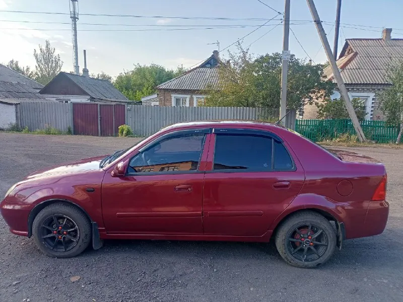 Продам geely ck 2008 г. в., бензин/газ, (газовое оборудование снято по ненадобности, оборудование отдам вместе с машиной), машина в отличном состоянии, на ходу, пробег 120 т. , мотор 1,5. по комплектации 4 электростеклоподъемника, кондиционер, гур, регулировка руля по высоте, камера заднего вида, магнитофон + усилитель, штатный подлокотник, титановые диски, хорошая летняя резина. машина обслужена, заменены фильтры, свечи, ремни, все жидкости, новое сцепление, тормозные колодки, суппорта. ходовка, кпп в идеале, документы в порядке. цена 350 000р. +7949 365 69 63 снежное 📞 звоните: +7(949)3656963 - фотография - 8