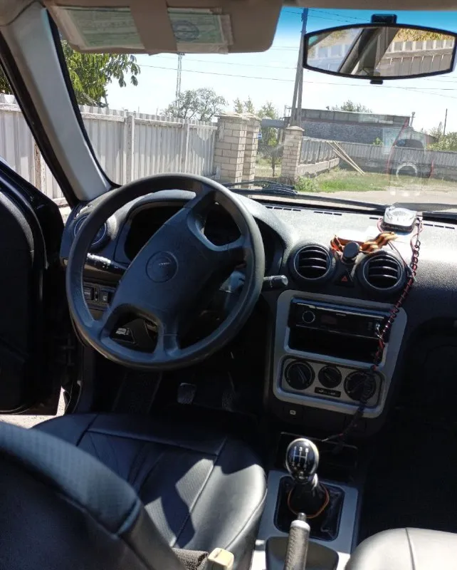 ❗продам авто geely ск 2013 года, пробег 117 тыс. двигателт 1.6 ✅машина с автосалона находилась в одних руках ✅гидроусилитель руля, кондиционер, стеклоподъёмники, газ евро 4, салон качественные чехлы (кож. зам) ❗комплект зимней и летней резины цена 🔥🔥🔥220 тыс. руб. ☎+79493072198 📞 звоните: +7(949)3072198 - фотография - 5