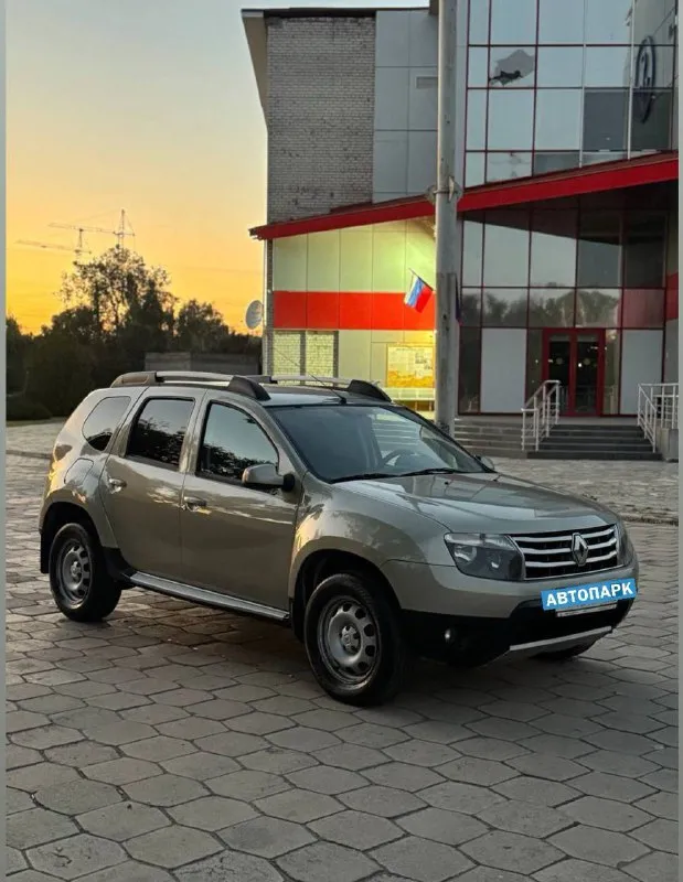 🇫🇷 renault duster 💰цена: 920 000р 🏢город: мариуполь 📅год выпуска: 2014 🧾пробег: 191 117 км. ⚙️двигатель: 1.6 ⛽топливо: бензин ⚙️кпп: механика 6-ст 4х4 📞 телефон: +7-949-727-41-51 +7-949-551-91-52 +7-989-263-55-56 💾 описание: - фотография - 3
