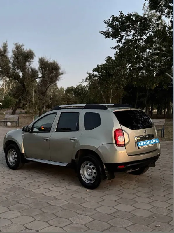 🇫🇷 renault duster 💰цена: 920 000р 🏢город: мариуполь 📅год выпуска: 2014 🧾пробег: 191 117 км. ⚙️двигатель: 1.6 ⛽топливо: бензин ⚙️кпп: механика 6-ст 4х4 📞 телефон: +7-949-727-41-51 +7-949-551-91-52 +7-989-263-55-56 💾 описание: - фотография - 6