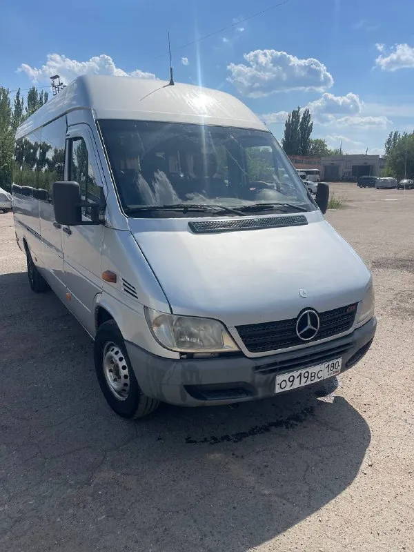 Продам мерседес спринтер 2005 года 2,2 дизель ( самый обычный мотор ) масло не берет, кондиционер работает на отлично 👍 цена 1,3 млн +79497051401 - фотография - 6