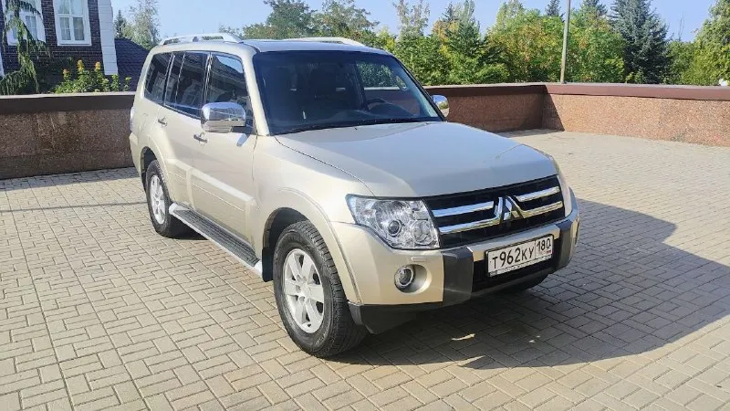 Mitsubishi pajero wagon 2008 года выпуска, 3,0 бензин, 178 л. с. , гбо, фаркоп (вписаны в техпаспорт... - фотография