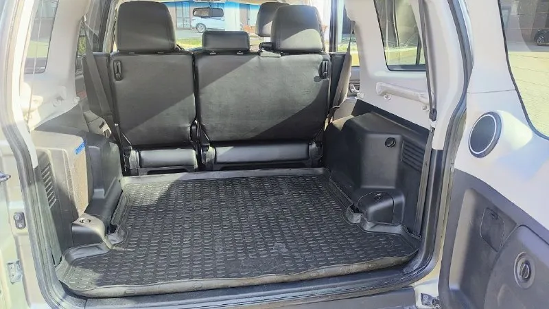 Mitsubishi pajero wagon 2008 года выпуска, 3,0 бензин, 178 л. с. , гбо, фаркоп (вписаны в техпаспорт), один хозяин, покупалась новой в автосалоне, 217 000 км пробега, камера заднего вида. зимняя резина в подарок. находится в г. донецк. 2.000.000 р. торг у капота. +79496306181. 📞 звоните: +7(949)6306181 - фотография - 9