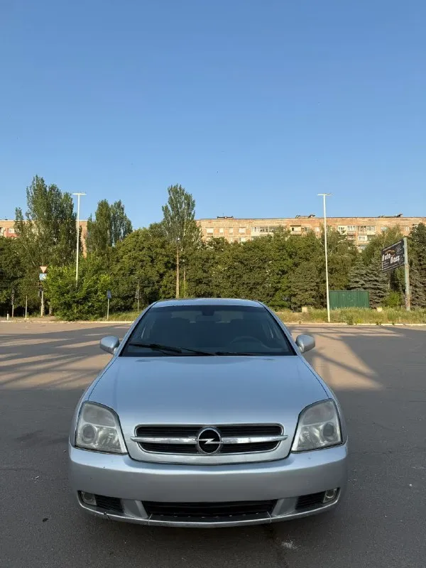 Продам опель вектра с 2005 года, пробег 235 000 тысяч, объем 3,2 газ/бензин. машина в хорошем состоя... - фотография