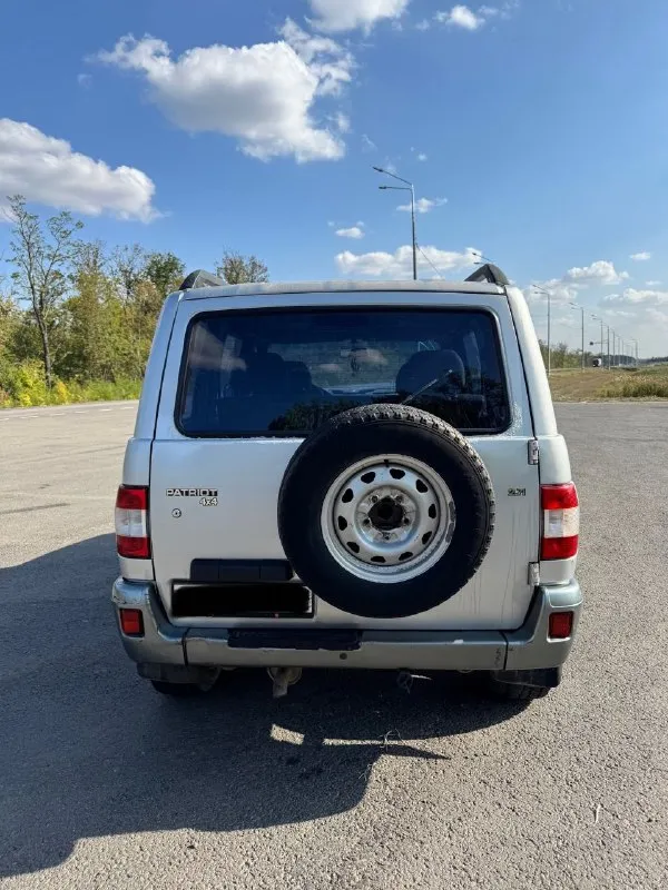 Продаю уаз патриот 2006 года! в хорошем состоянии!очень тяговитый, едет бодро! ходовая не беспокоит, двигатель отрабатывает хорошо ! патриот в хорошей комплектации,4 электростеклоподьемниа! музыка хорошая ! стоит газ 4.все работает! салон ухоженный, люк работает отлично ! автомобиль без дтп, ﻿поменял масло, фильтра, ﻿заменил антифриз! ﻿поставили новый аккумулятор ﻿поставил резину! рассмотрю обмен ! цена 500 т. р связь +79495946577 +79494423439 - фотография - 4