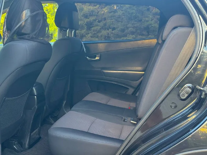 Ssangyong actyon, 2.0 tdi, 11.11.2011 г. в, 4wd, at. (пoдключaeмый пoлный пpивoд c блoкиpoвкoй) родной пробег - 219,400 км. с под одной семьи. заводской окрас. намёка на коррозию нет. есть квитанции по обслуживанию, сервисные книги. климат, круиз, мультируль, подогревы сидений, зеркал и зоны дворников, доводчики всех окон, автозапуск, двухсторонняя сигнализация и т. д. обмены, рассрочки и прочие не рассматриваю. стоимость - 770,000 руб. осмотр в г макеевка. контакты, +7(951)-767-97-27, +7(949)-453-12-33 - фотография - 10