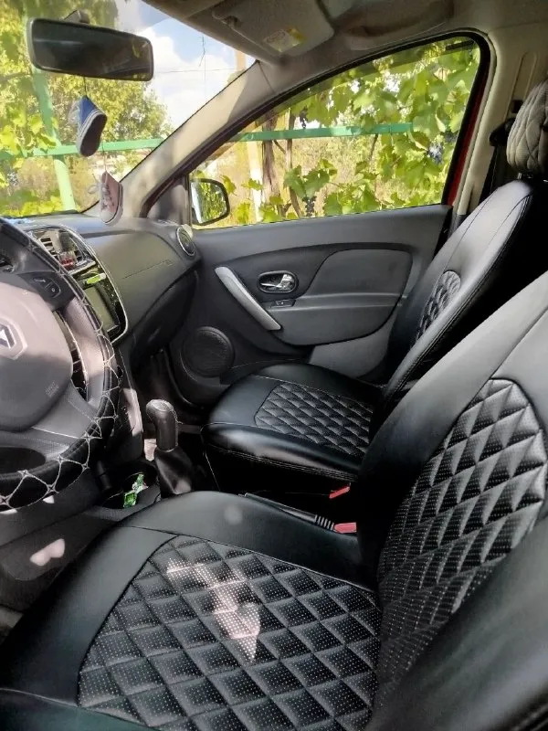 Продам автомобиль рено сандеро степвей 2014г,86000км, в эксплуатации с 2015года,1.6, механика,102л/с, полностью в технически исправном состоянии, без каких-либо вложений. климат контроль, круиз контроль, мультимедиа с usb, подогрев лобового стекла, электро регулировка зеркал. цена 1,1🍋+79497161033 +79490035675 - фотография - 8