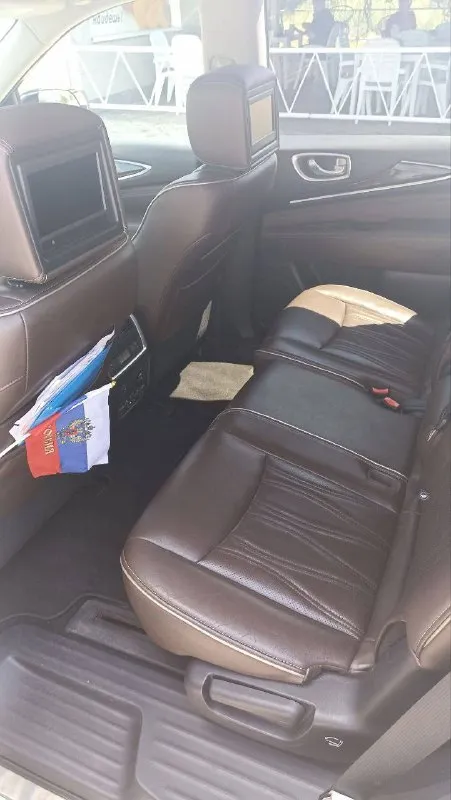 Продам инфинити qx 60 машина 2017 года, мотор 3,5 атмосферник, комплектация платинум, пробег 190 тыс, обслуживается вовремя, три года в одной семье! цена 2, 3 миллионов +79493378657 дарья - фотография - 6