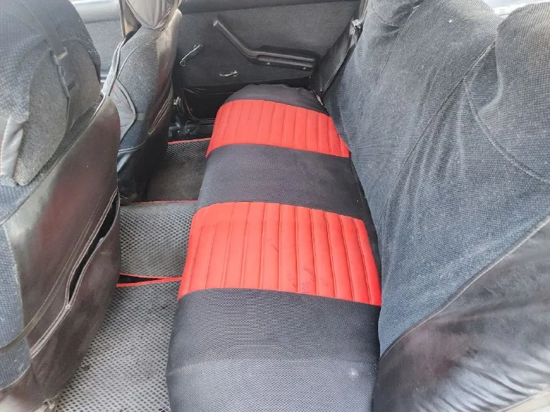 Г луганск продам ваз 21063. 1984 года выпуска. объем двигателя 1.6(нива ) коробка 5-ти ступка. сигнализация с обратной связью с автозапуском (надо настраивать) starline. передние электро- стеклоподъёмники. резина зима. мост не воет коробка не выбивает двигатель работает исправно. собственник переоформление через мрэо. все вопросы по телефону или лс цену вижу 140к +79592037404 📞 звоните: +7(959)2037404 - фотография - 6