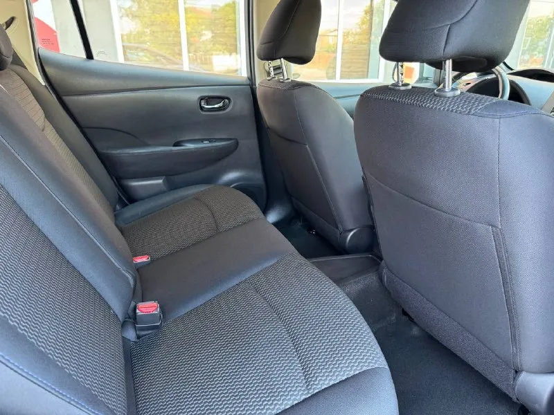 ✅марка:ниссан лиф ✅цена:750000₽ ✅город:мариуполь ✅год выпуска:2013 ✅пробег:55500 км. ✅двигатель:электро ✅кпп:автомат ✅второй собственник ✅вин:1n4azocp3dc425600 ✅телефон:+79497125501 антон. ✅описание:продам хороший автомобиль в шикарном состоянии!вложений не требует. батарея в отличном состоянии! запас хода 130 км. - фотография - 9