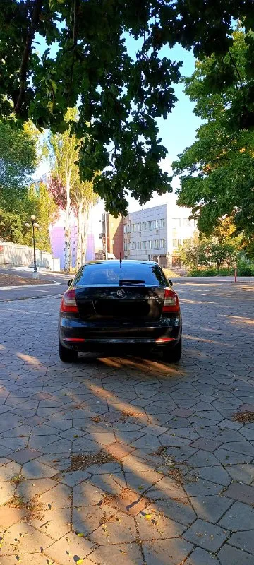Skoda octavia a5 1.8т год 2010 пробег 280 продам октаху, валит бодро, мотор коробка без проблем, ходовая требует внимания, по кузову на 4-, музыка болеро, резина нормальная, учёт 180й, переоформление без проблем, 600 тысяч рублей, небольшой торг, возможен обмен донецк киевский район, тел+79493152333 📞 звоните: +7(949)3152333 - фотография - 5