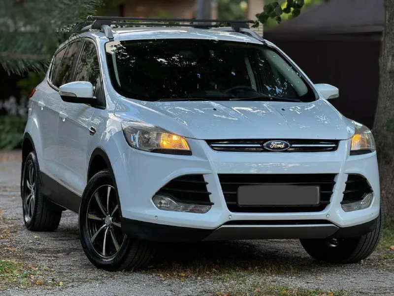 🚗 продам автомобиль ford kuga ▶️ год выпуска: 2013 ▶️ объём двигателя: 1.6 ▶️ комплектация полная ℹ️... - фотография