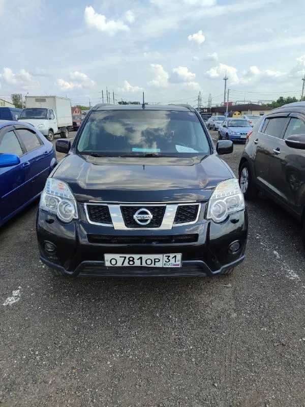 Продам nissan x-trail 2013 мотор 2.0 бензин/газ кпп автомат полный привод +комплект зимней резины хорошая комплектация без дтп вся в родном окрасе цена 1 350 000 +79494039938 - фотография - 3