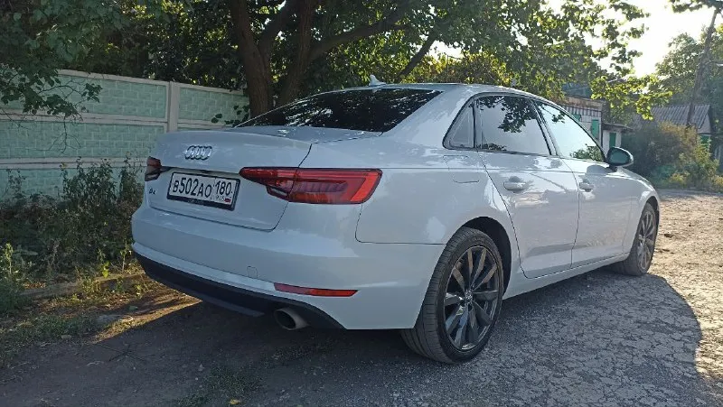 Продам audi а4 кузов b9 2017года коробка автомат пробег 114000 авто привосходное цена 2400000 тел+79496419128 📲 tg: @artemret20 📞 звоните: +7(949)6419128 - фотография - 2